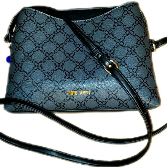 Nine West Handbags - Nine West